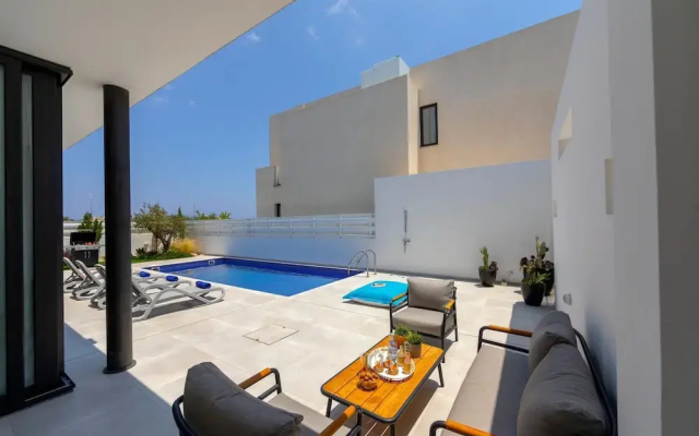 Protaras Almaria Villa 16