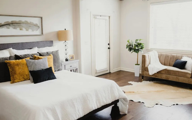 The 9Th Element Hotel