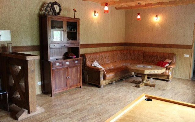 Sanders Motel