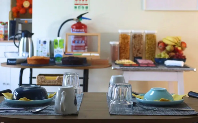 Art 4 You Carcavelos Suites