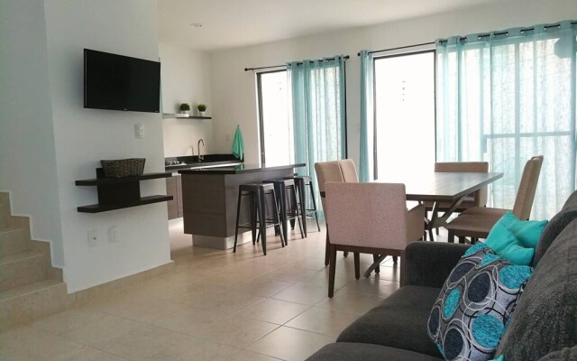 Pu-kka House By Perlitas Home