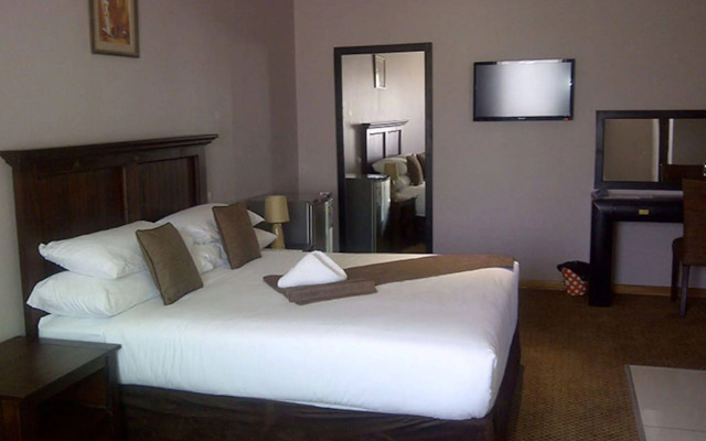 Senthaga Guest House and Safaris
