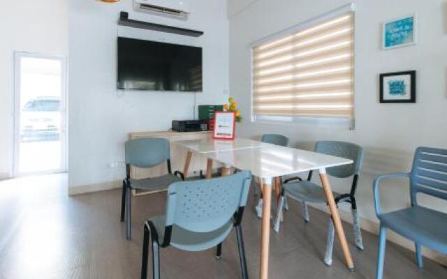 RedDoorz Plus at Alpina Heights Paranaque
