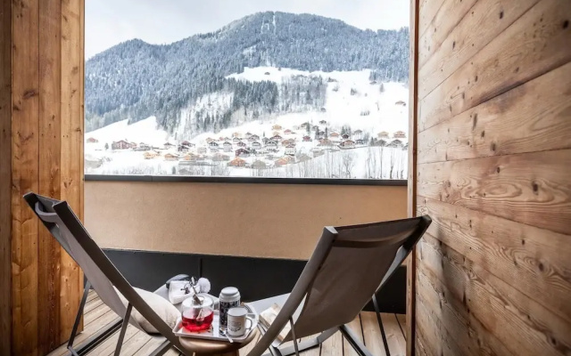 Holiday Home in Beaufort Near Ski Trails