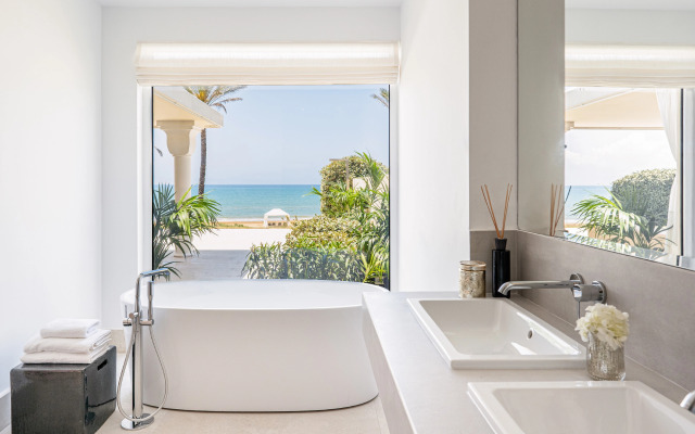 Mandola Rosa, A Grecotel Resort To Live At Riviera Olympia