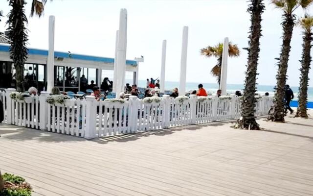 Colony Beach Hotel Apartment Tel Aviv Bat Yam 13