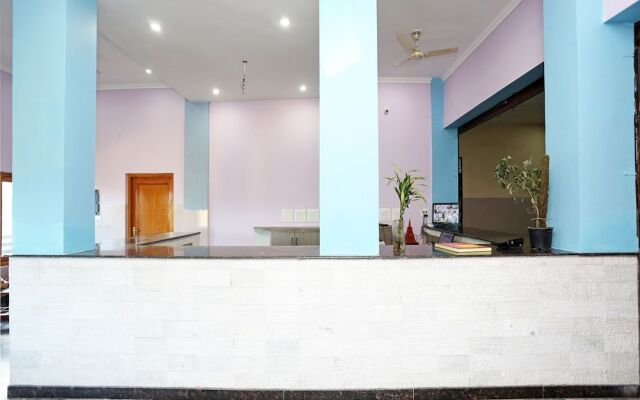 Oyo 19638 Hotel Jay Continental