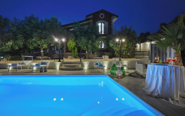 Villa del Colle con Piscina Privata