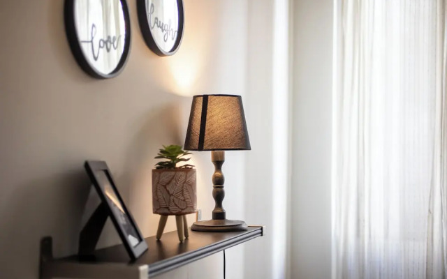 Zappa 2-BR Apt With Terrace in Athens