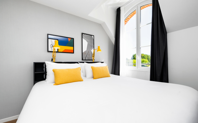 Staycity Aparthotels, Near Disneyland® Paris