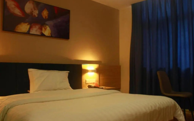 7Days Inn Shangqiu democratic road WAL-MART