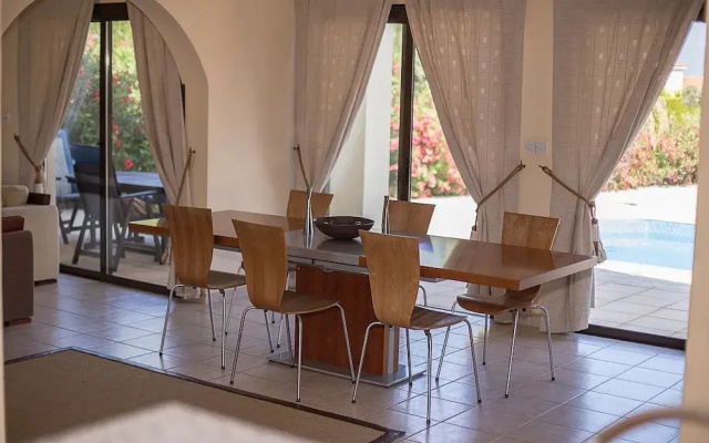 Villa,private Heated Pool, Sea Views- Sleeps6