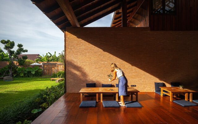 Athita The Hidden Court Chiang Saen