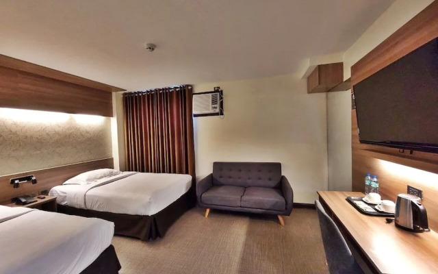L Meridian Suites