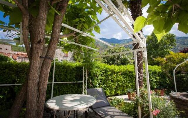 Les Loges du Jardin dAymeric