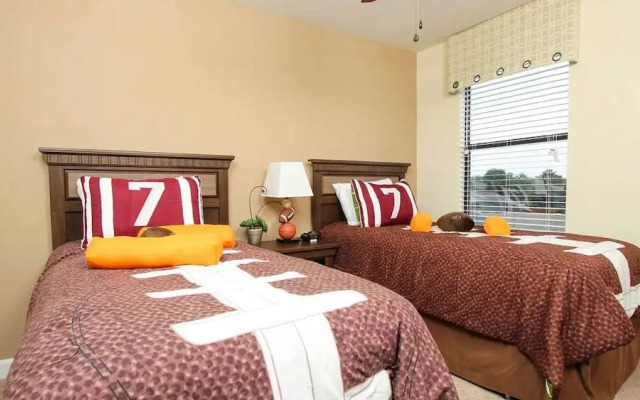 Villa 1488 Moon Valley