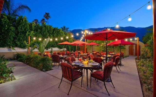 Los Arboles Hotel