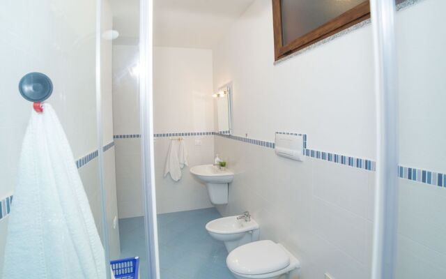 Panoramic Villa With Pool, Near the Beach