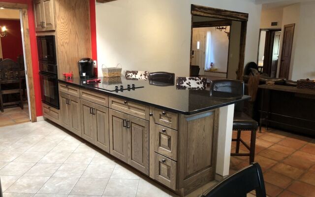 Casa Azul 4 BR by Casago