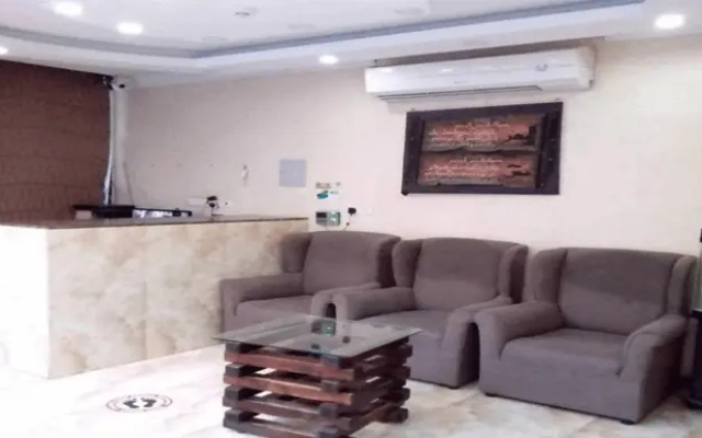 OYO 639 Home Furnished Apartments - 2BHK - Apartment in Al Khobar - Photo 2