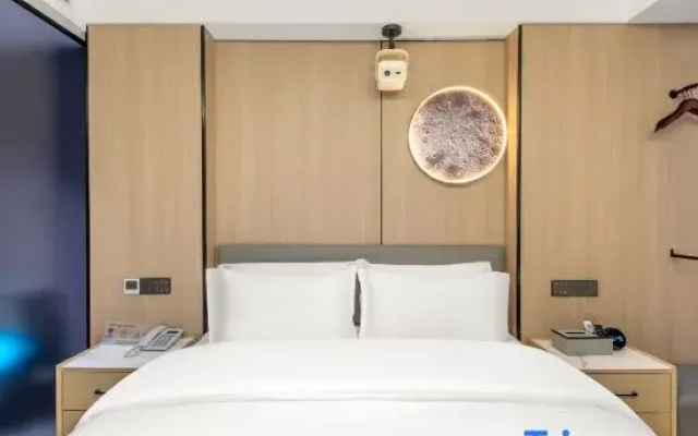 Yiwu Tianxing Fashion Hotel