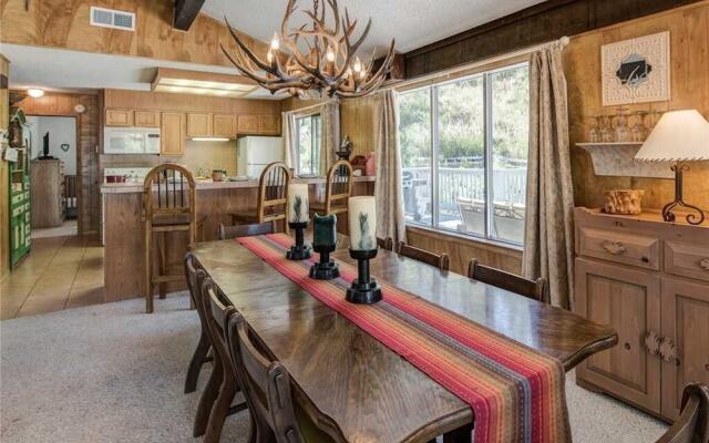 Holly Haven - Five Bedroom Cabin