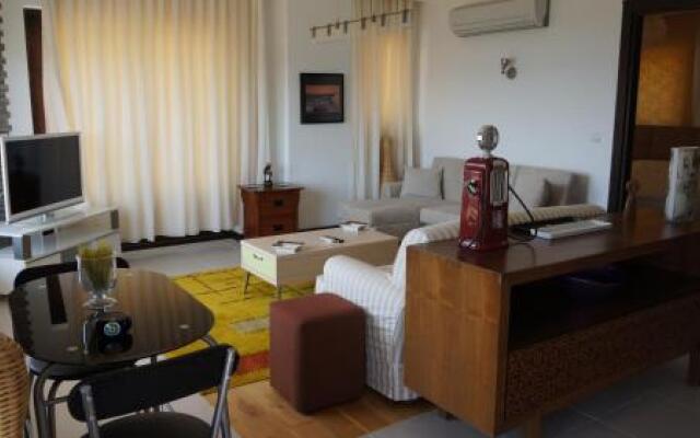 Derya Beach Apartment