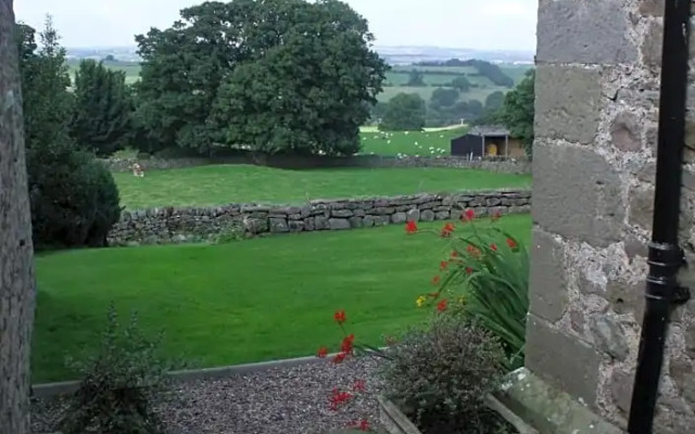 Braithwaite Hall Bed & Breakfast