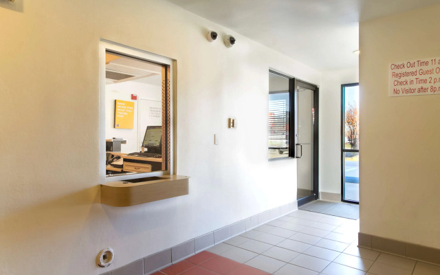 Motel 6 Capitol Heights, MD - Washington