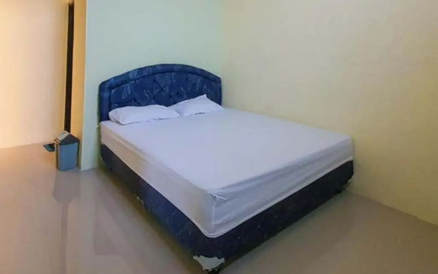 TF Homestay near Alun Alun Caruban
