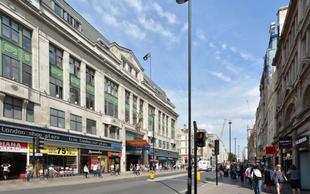 Oxford Street Apartments