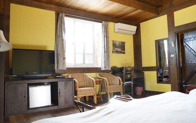 Provence Rose Lodge in Ching Jing