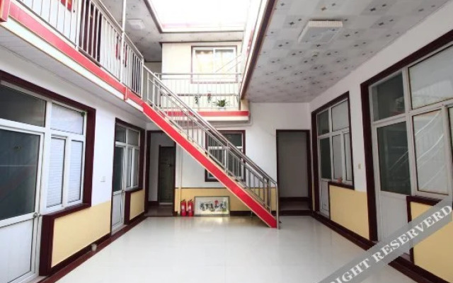 Yunhai Yujia Hostel