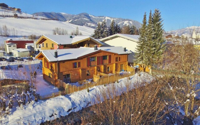 Spacious Chalet in Kaprun with Hot Tub