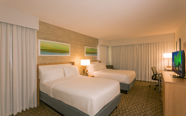 Holiday Inn Miami Beach - Oceanfront, an IHG Hotel