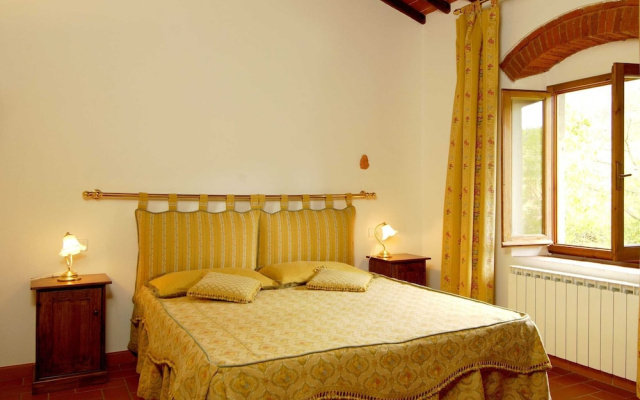 Pleasant Apartment With Swimming Pool,garden,bbq, Parking
