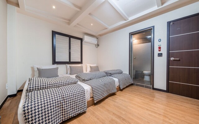 Yongin Yangji Banner Hotel