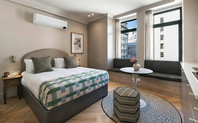 Charles Hope Boutique Hometel