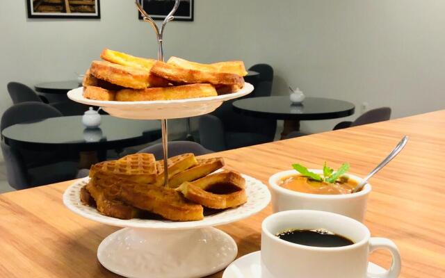 Eleganz Hostel & Suites