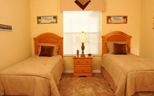 Vista Cay Four-bedroom