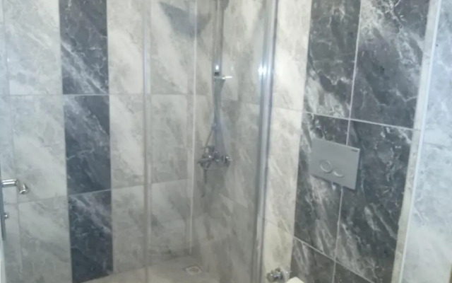 Neu Mann's Apart Otel