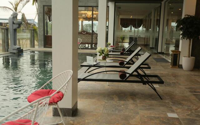 Trang An - Ninh Binh Premier Hotel