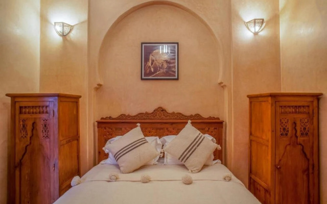 Riad Lakouas, Authentic Santal Room Situe a Marrakech No001