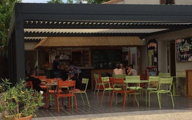 Camping Les Paillotes