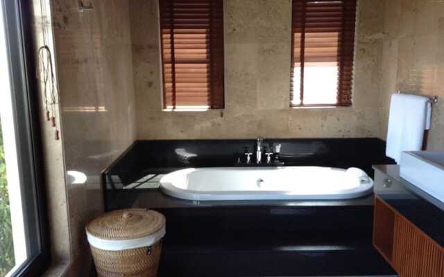Ban Bua Luxury Villa