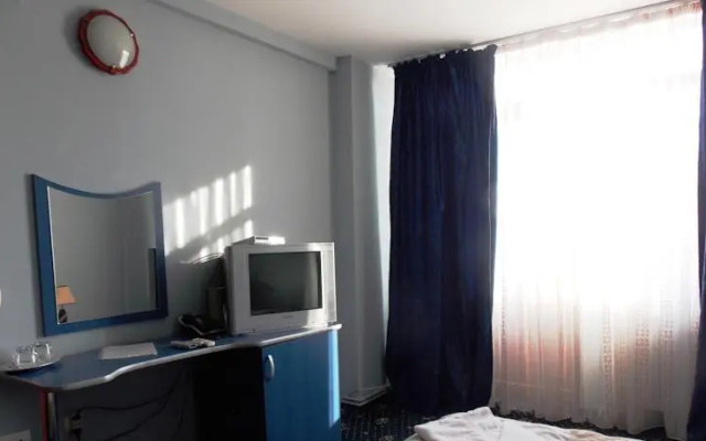 Hotel President