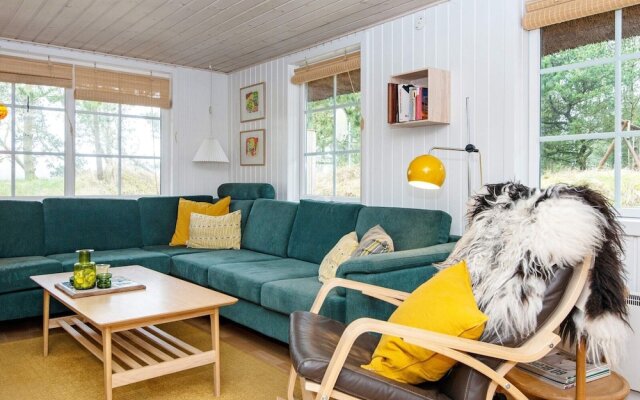 6 Person Holiday Home in Romo