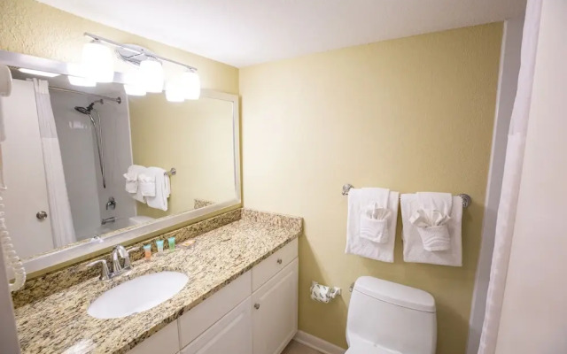 Seawatch at Island Club