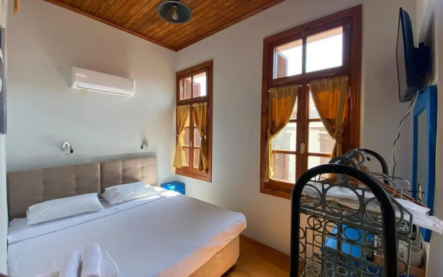 Ayhan Otel