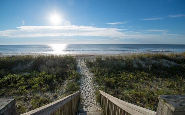 Sandpebble Beach Club Surfside Beach a Ramada by Wyndham